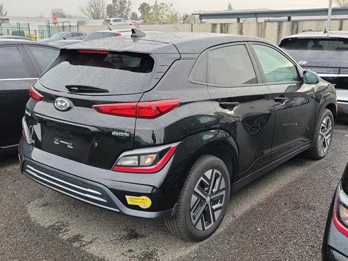 2023 Hyundai KONA EV SE