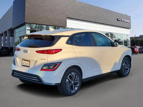2023 Hyundai KONA EV SE