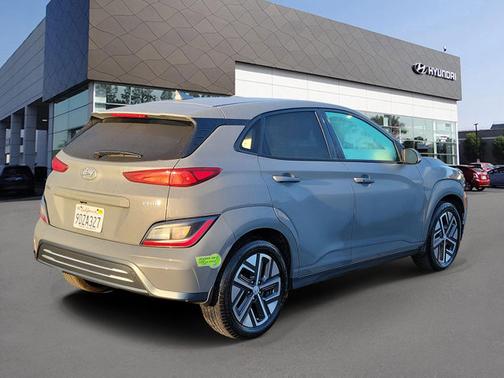 2023 Hyundai KONA EV SE