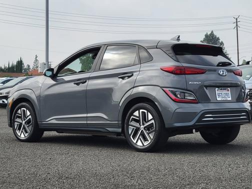 2023 Hyundai KONA EV SE