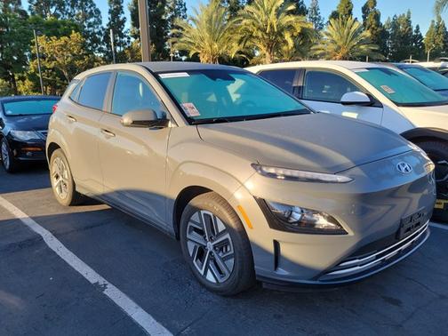 2023 Hyundai KONA EV SE
