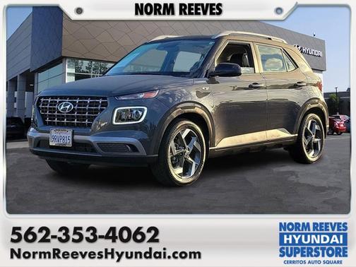 2025 Hyundai VENUE Limited