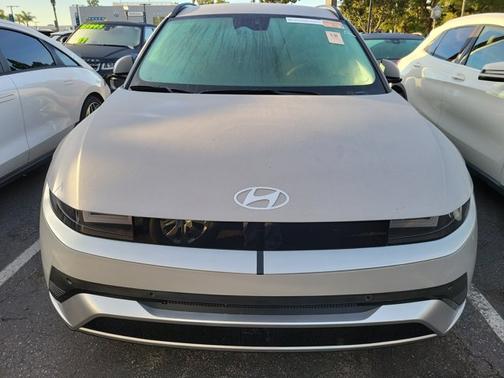 2025 Hyundai IONIQ 5 SEL