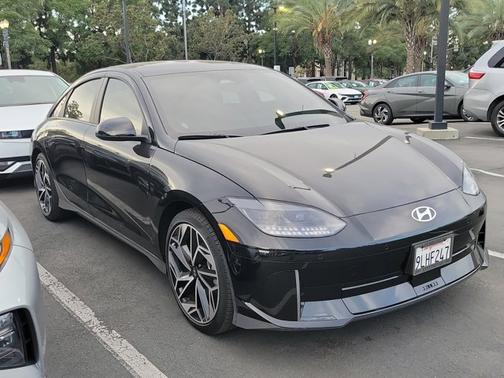 2024 Hyundai IONIQ 6 SEL