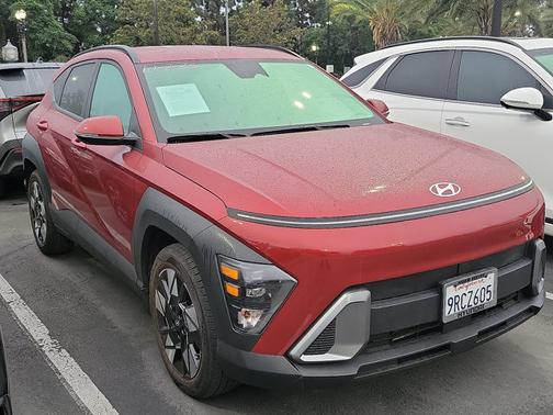 2025 Hyundai KONA SEL