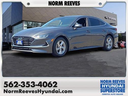 2022 Hyundai SONATA SE