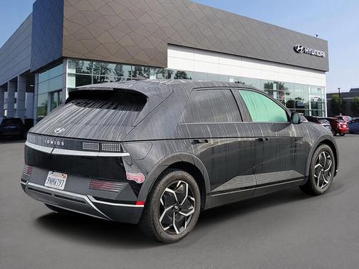 2024 Hyundai IONIQ 5 SE