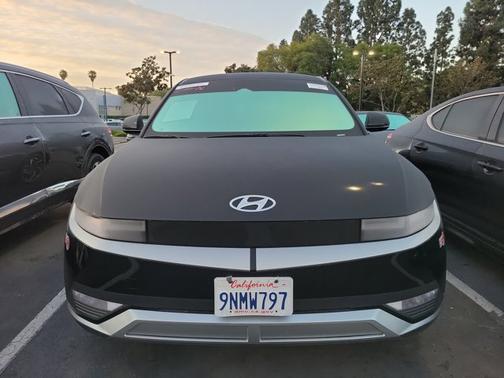 2024 Hyundai IONIQ 5 SE