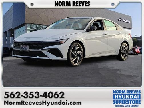 2025 Hyundai ELANTRA SEL Sport
