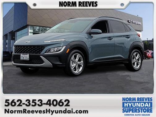 2022 Hyundai KONA SEL