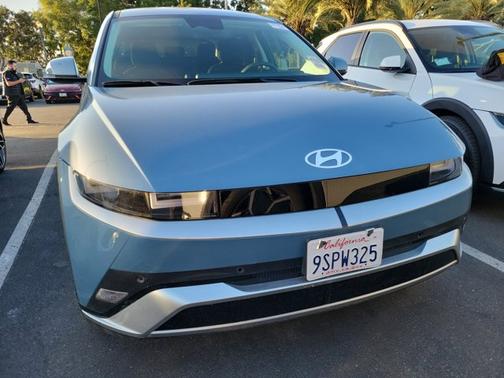 2025 Hyundai IONIQ 5 SE