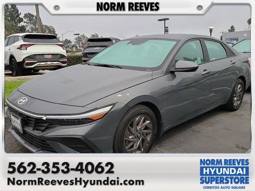 2024 Hyundai ELANTRA SEL