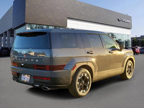 2025 Hyundai SANTA FE SE