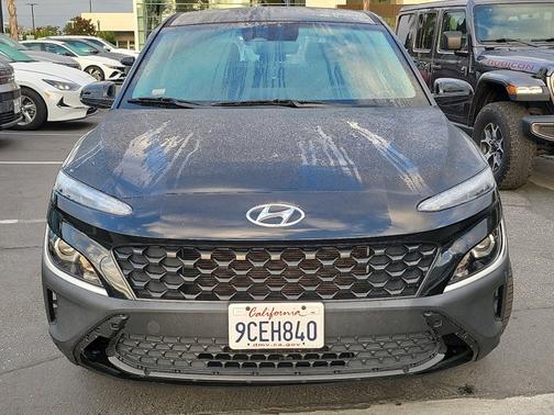 2022 Hyundai KONA SE
