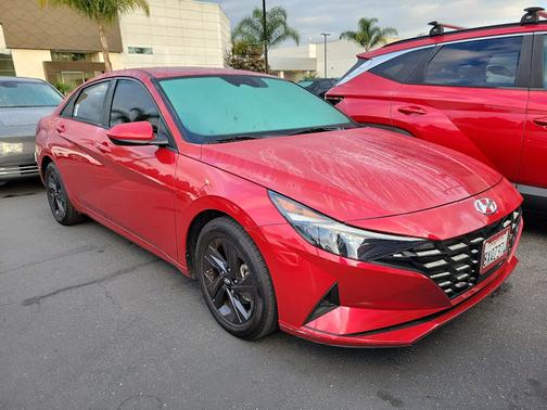 2021 Hyundai ELANTRA SEL