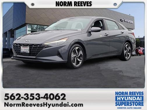 2023 Hyundai ELANTRA SEL