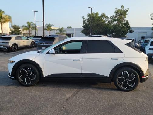 White 2024 Hyundai IONIQ 5 SEL