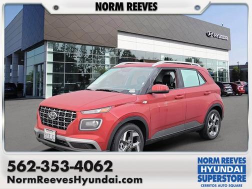 2025 Hyundai VENUE Limited