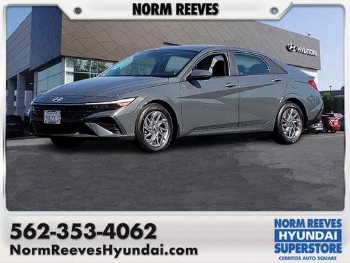 2024 Hyundai ELANTRA SEL