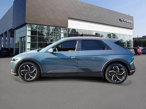 Green 2024 Hyundai IONIQ 5 SEL
