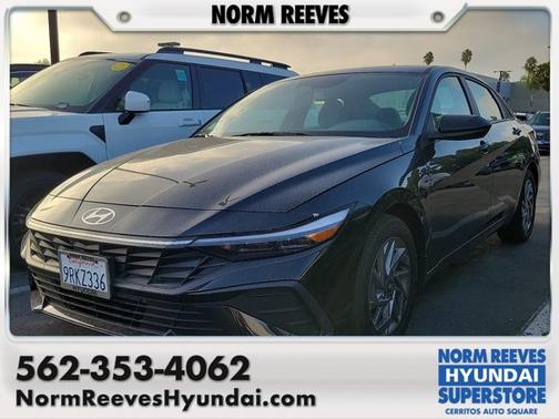 2024 Hyundai ELANTRA SEL