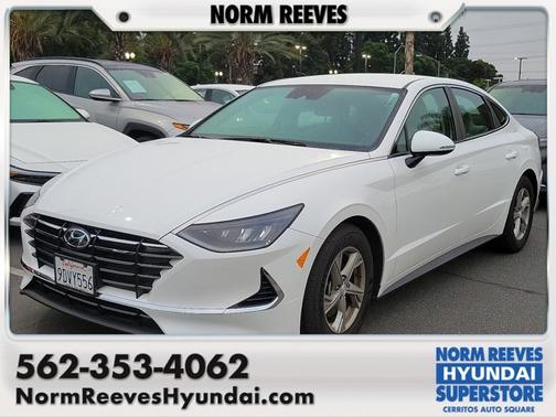 2023 Hyundai SONATA SE