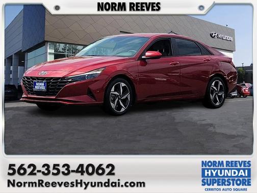 2023 Hyundai ELANTRA SEL