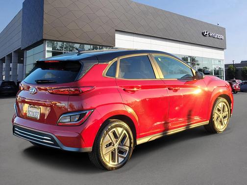 2023 Hyundai KONA EV SE