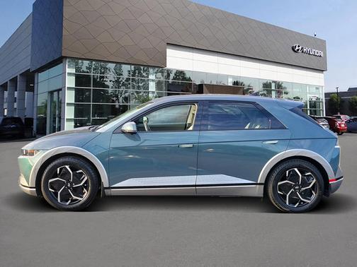 2024 Hyundai IONIQ 5 Limited