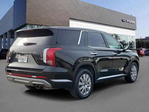 2023 Hyundai PALISADE SE