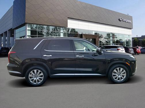 2023 Hyundai PALISADE SE