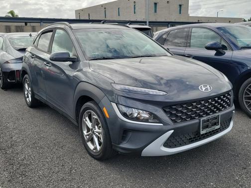 Gray 2023 Hyundai KONA SEL