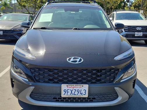 2023 Hyundai KONA SEL