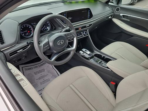 2023 Hyundai SONATA SEL