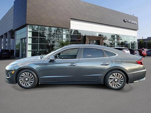 2023 Hyundai SONATA Hybrid Limited
