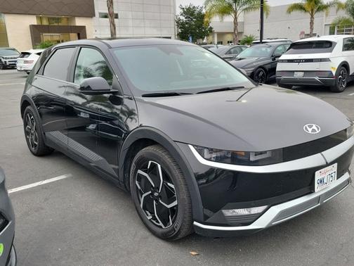 Black 2024 Hyundai IONIQ 5 SEL
