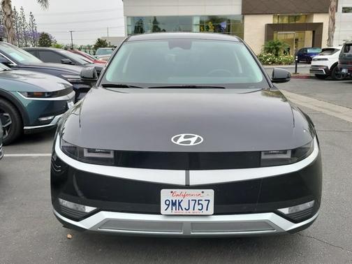 Black 2024 Hyundai IONIQ 5 SEL