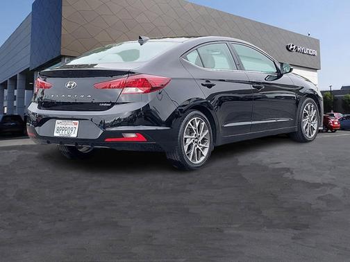 2020 Hyundai ELANTRA Limited