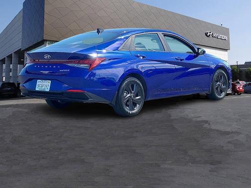 2023 Hyundai ELANTRA HEV Blue