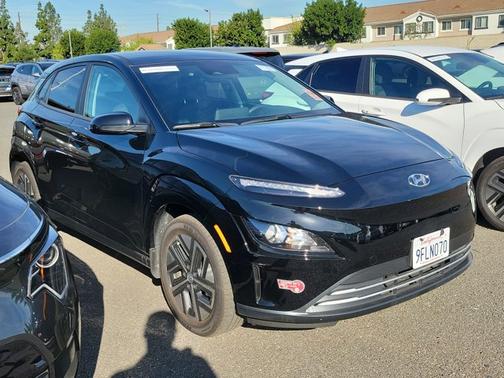 2023 Hyundai KONA EV SE