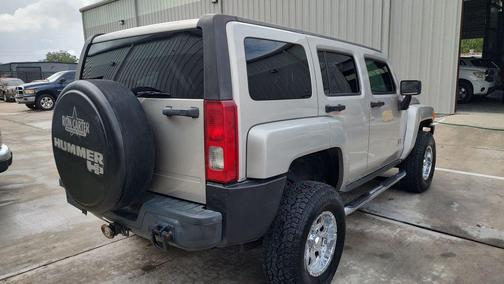 2007 Hummer H3 Base