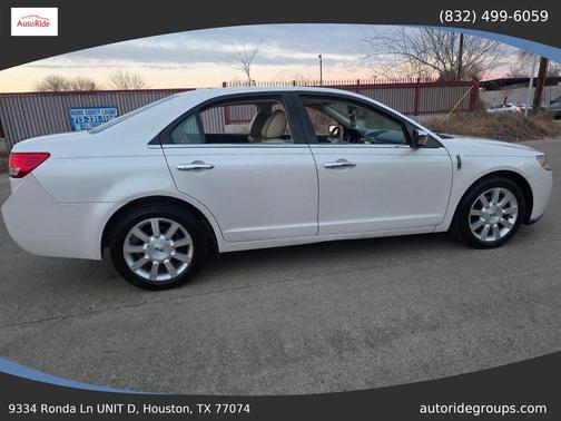 2010 Lincoln MKZ Base