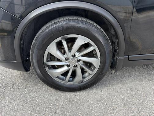 Super Black 2015 Nissan Rogue SL