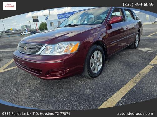 Vintage Red Pearl 2002 Toyota Avalon XL