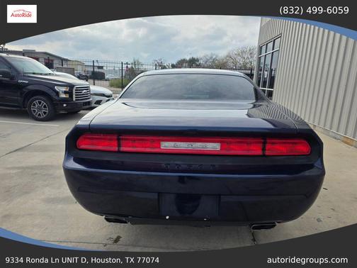 2014 Dodge Challenger SXT