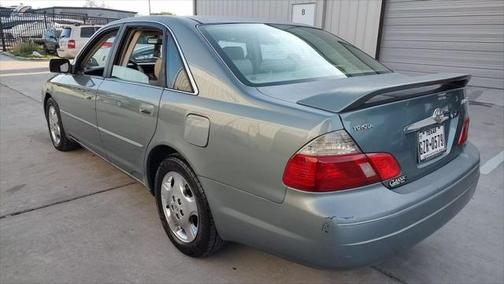 2004 Toyota Avalon XL