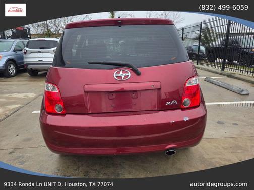 2006 Scion xA Hatchback 4D