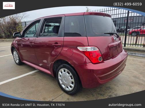 2006 Scion xA Hatchback 4D