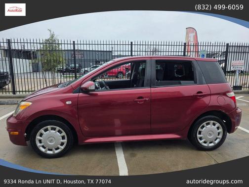 2006 Scion xA Hatchback 4D