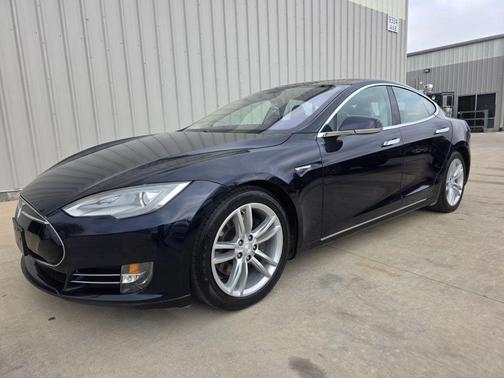 2013 Tesla Model S Sedan 4D